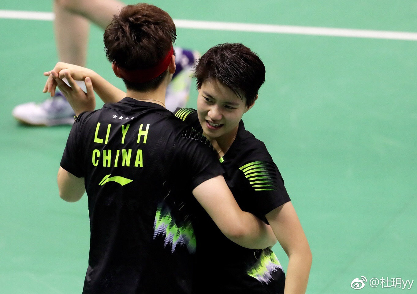 印尼队横扫印度队,辛杜带队取胜 印尼队横扫印度队,辛杜带队取胜