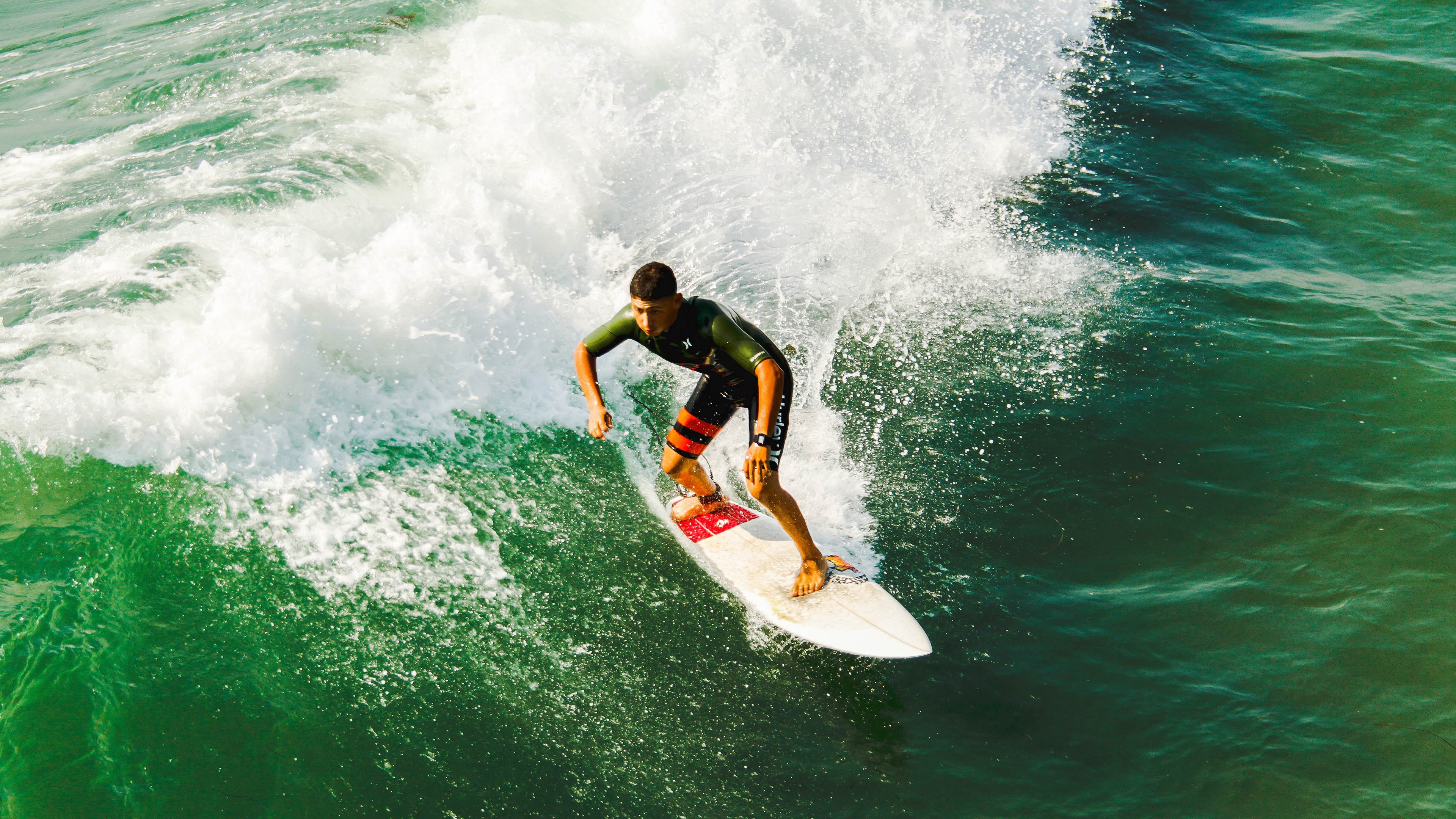 灰熊对阵浙江队，浓眉打出统治级数据，NBA与CBA的差距究竟在哪里？