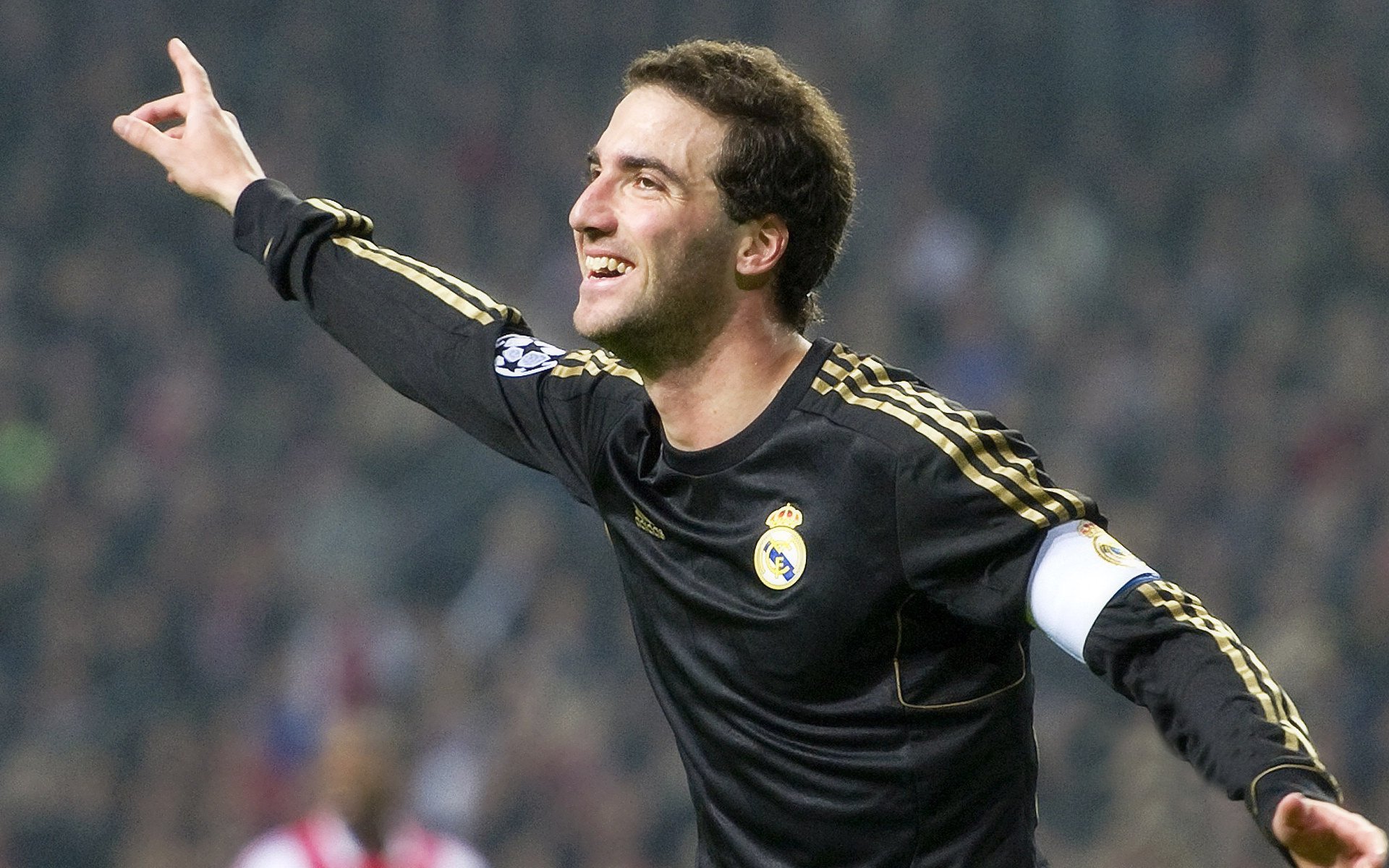 爱德华兹撕碎湖人防线,当无解成为唯一的解题思路